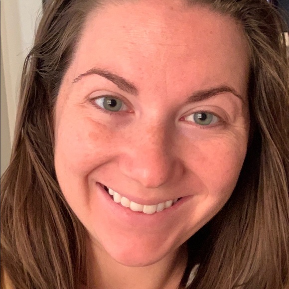 Meet your Posher, Nina - Picture 1 of 1